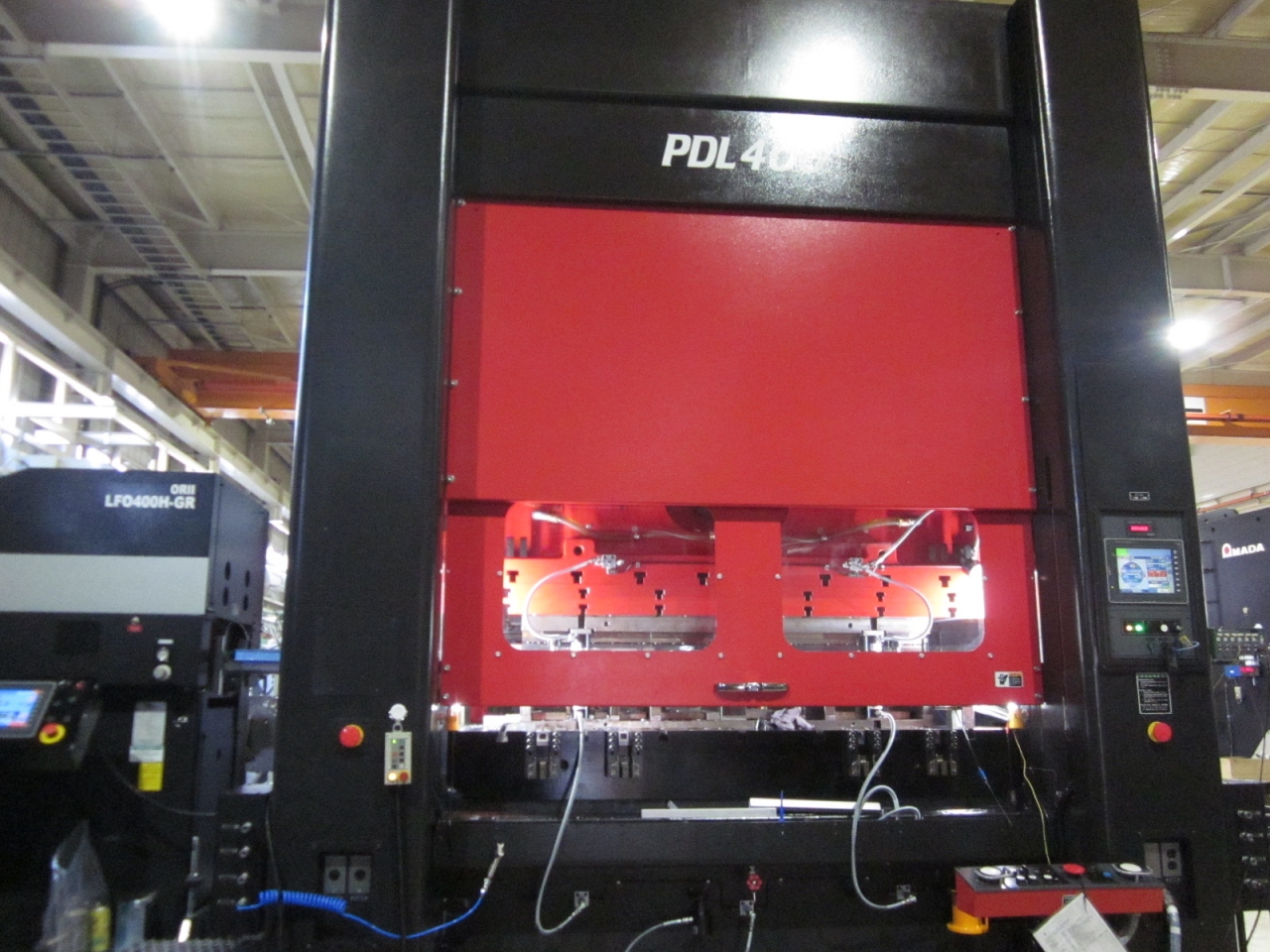 ナックルリンクプレスPDL400（アマダ）